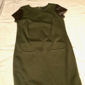 Tommy Hilfiger Dress Size: Medium